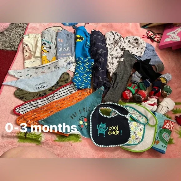 Boys 0-3 months clothes bundle - Picture 1 of 1